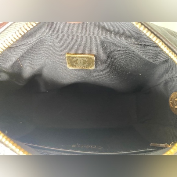 Chanel Métiers d’Art CC Jewel Mini Camera Bag – Rothenium (Grey) Color Lambskin - Picture 14 of 16